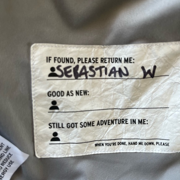 Boys REI rain jacket - Picture 2 of 5